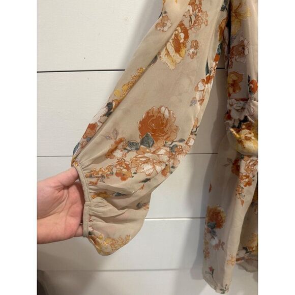 Hudson Gray Taupe Floral Wrap Mini Dress Medium - Picture 6 of 8